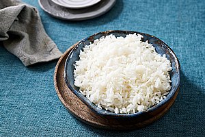 ���� ���